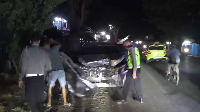 Kecelakaan Beruntun 5 Kendaraan di Gowa, 4 Orang Terluka