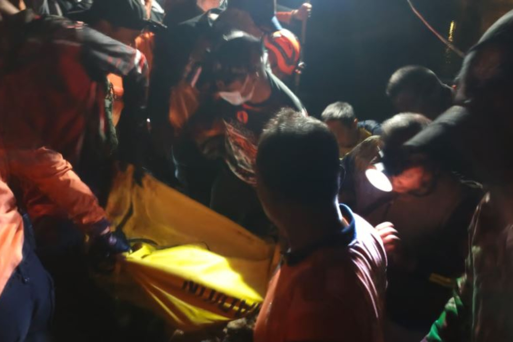 Pelajar SMK Tewas Tenggelam di Sungai Madiun, Sempat Ditolong tapi Tak Berhasil