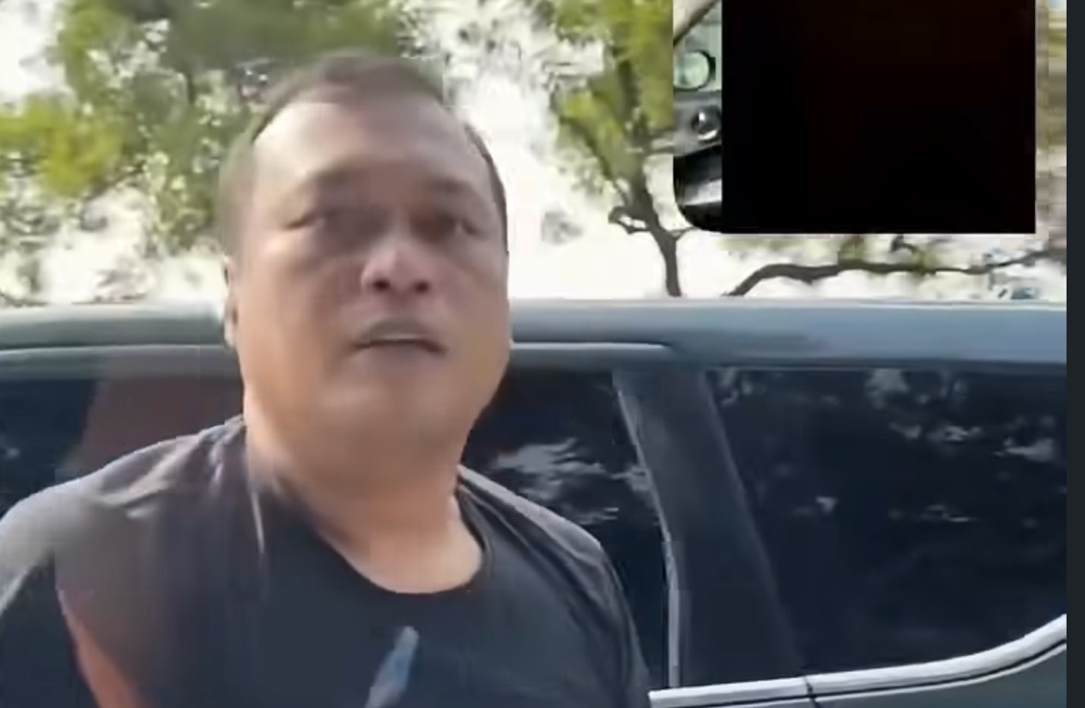 Viral Pengemudi Calya Rusak Mini Cooper di Sunter, Kini Jadi Tersangka
