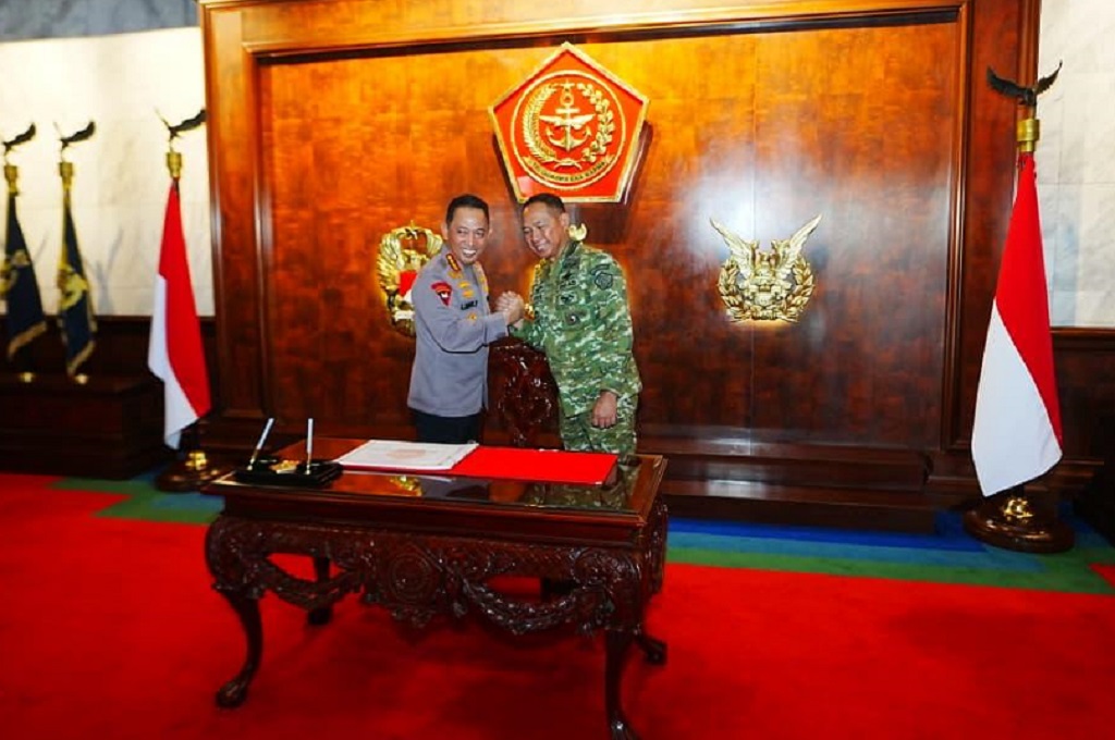 Kapolri Silaturahmi ke Panglima TNI, Sebut Ada yang Berusaha Pecah Belah TNI-Polri