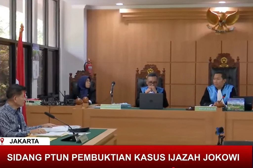 Gugatan Bonatua soal Ijazah Jokowi di PTUN Dicabut, Ini Alasannya