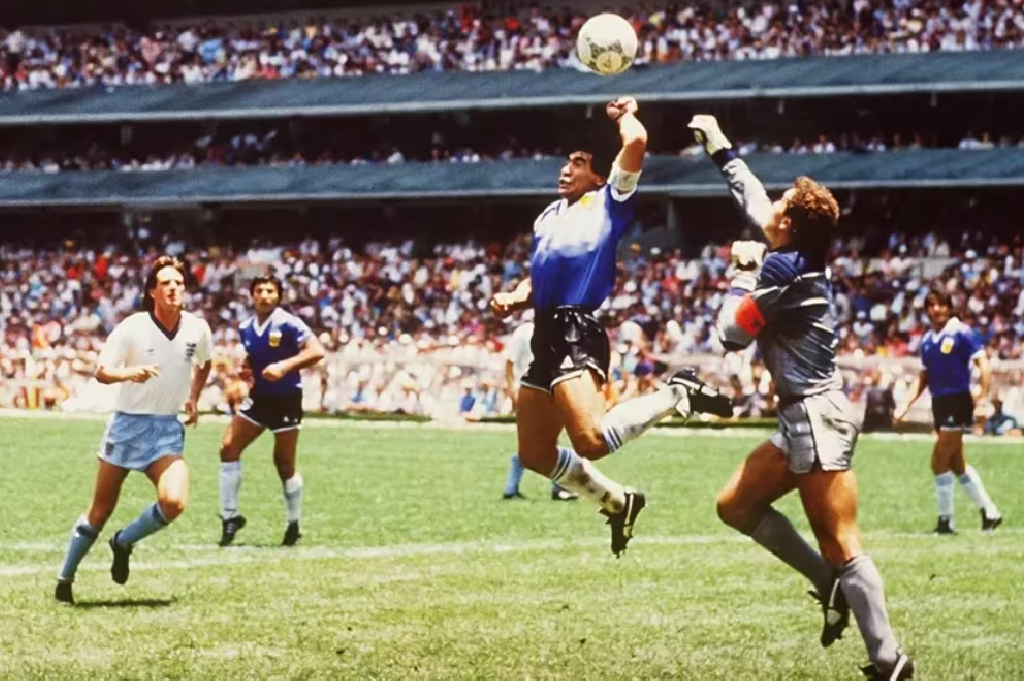 Diego Maradona Sudah Ramalkan Gol Abad Ini sebelum Hancurkan Inggris di Piala Dunia 1986