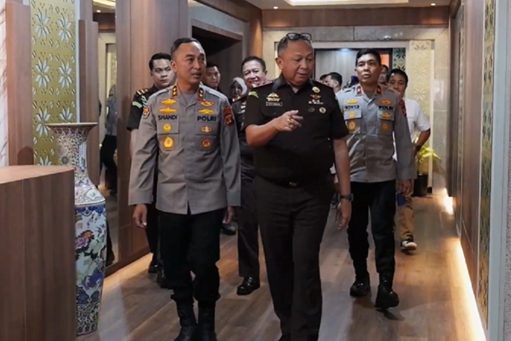 Momen Hangat Kapolda Temui Kajati Sumsel, Tegaskan Polri dan Kejaksaan Tetap Bersaudara