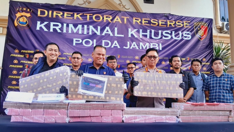 Polisi Ungkap Pembobolan Rekening Bank Jambi Rp144,82 Miliar, 3 Tersangka Ditangkap