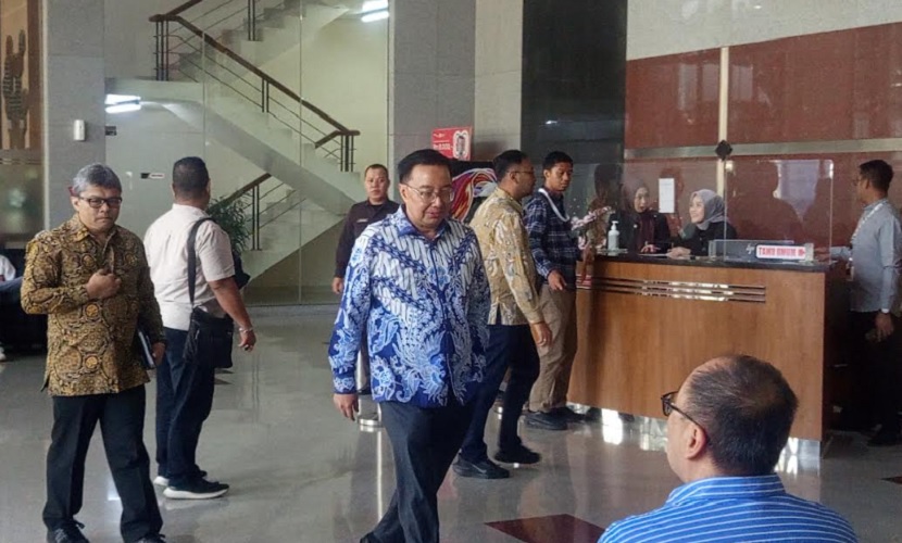 Anggota BPK Bobby Rizaldi Penuhi Panggilan KPK, Diperiksa terkait Suap Audit di Muara Enim 