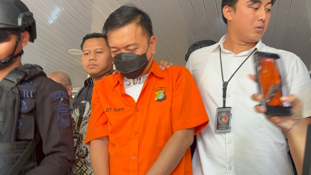 Breking News: Don Ritto Dilimpahkan ke Kejagung, Tangan Terborgol