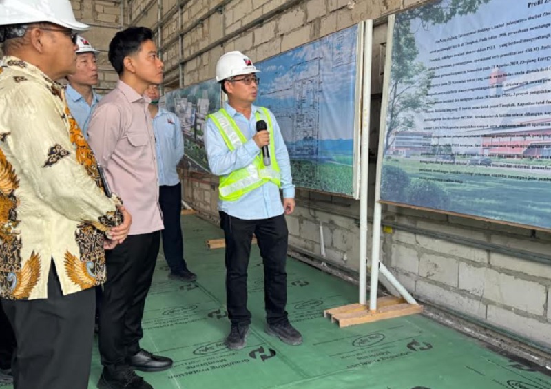 Gibran Cek Pembangunan Pengolahan Sampah Jadi Listrik di Palembang, Ditargetkan Rampung Oktober 2026