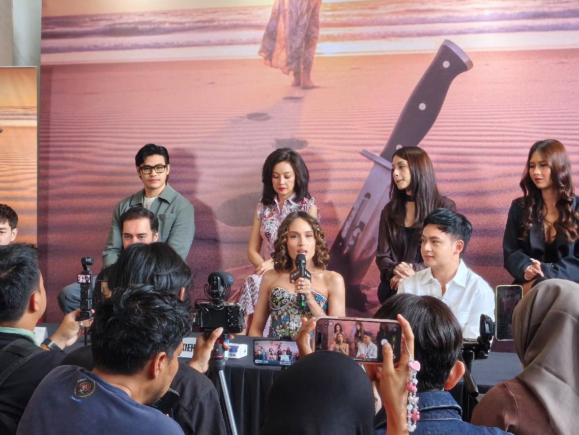 Cinta Laura Bongkar Pola Hidup Sehat demi Series Terbaru, Bawa Bekal Sendiri dan Hyrox!