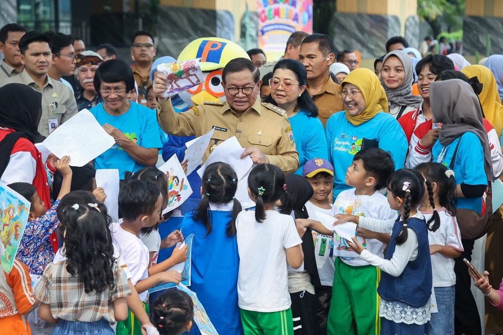 Pramono Dukung Anak di Bawah 16 Tahun Dilarang Main Medsos: Jakarta Jadi Role Model