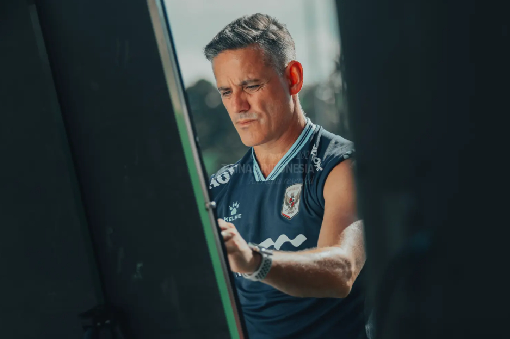 John Herdman Sayangkan Mauro Zijlstra Absen di Piala AFF 2026, Langsung Siapkan Pengganti