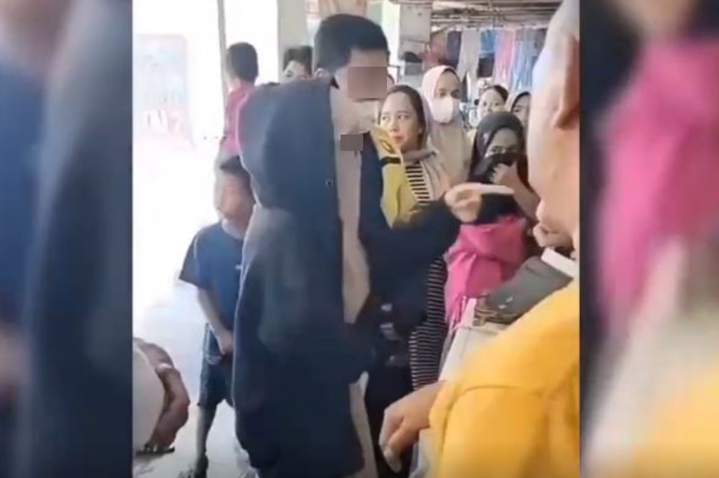Viral Pasutri Ditangkap Jual Emas Imitasi di Gowa, Modus Pakai Nota Pembelian Palsu