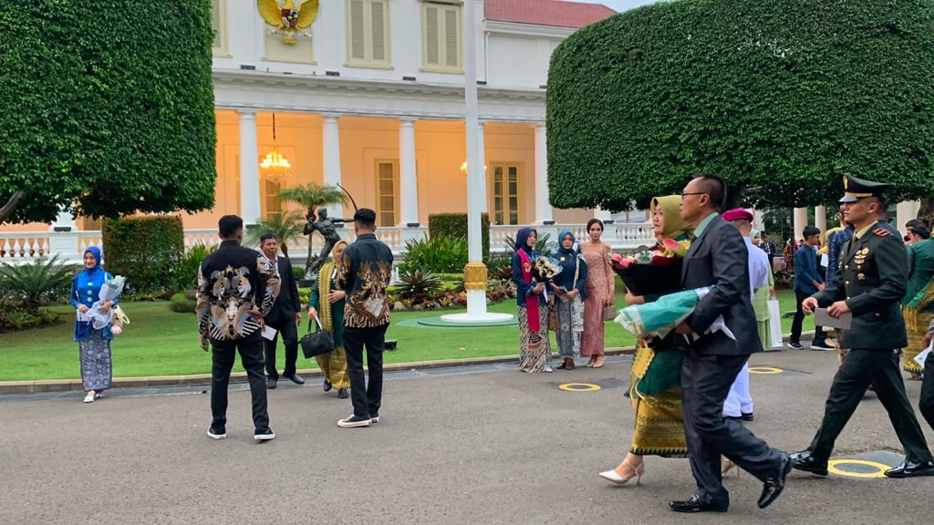 Keluarga Capaja Mulai Penuhi Istana jelang Pelantikan 1.177 Perwira TNI-Polri Hari Ini