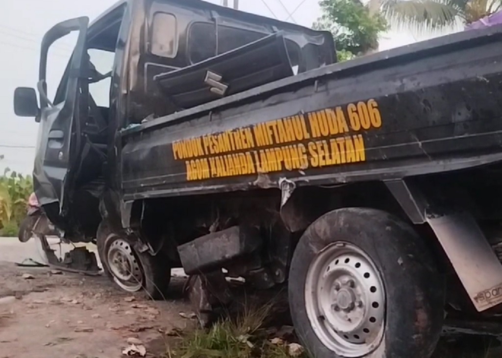 Kronologi Pikap Angkut 7 Santri Tabrak Rumah di Lampung Selatan Tewaskan 2 Orang