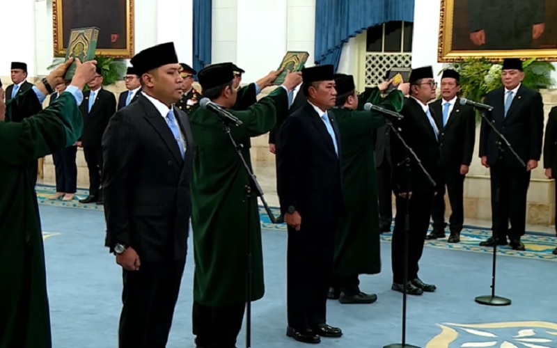 Prabowo Lantik Donny Ermawan Jadi Gubernur Universitas Republik Indonesia