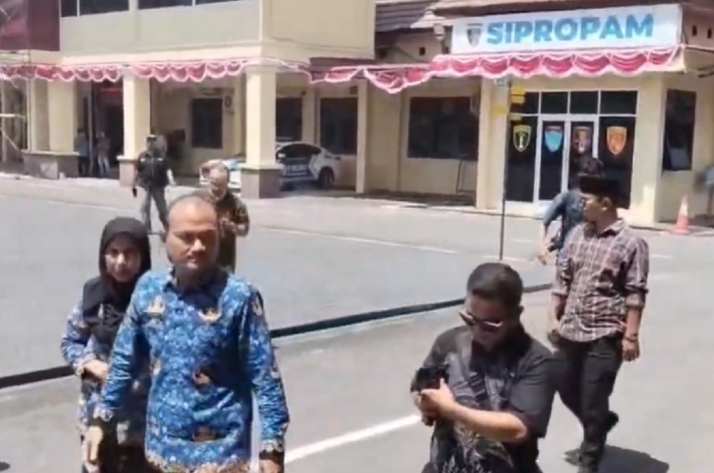 Kasus Pencabulan Anak oleh Oknum Guru ASN, Wali Kota Tanjungbalai Sambangi Polres!