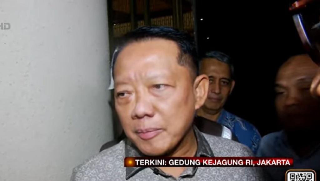 Breaking News: Eks Jampidsus Febrie Adriansyah Ditahan!
