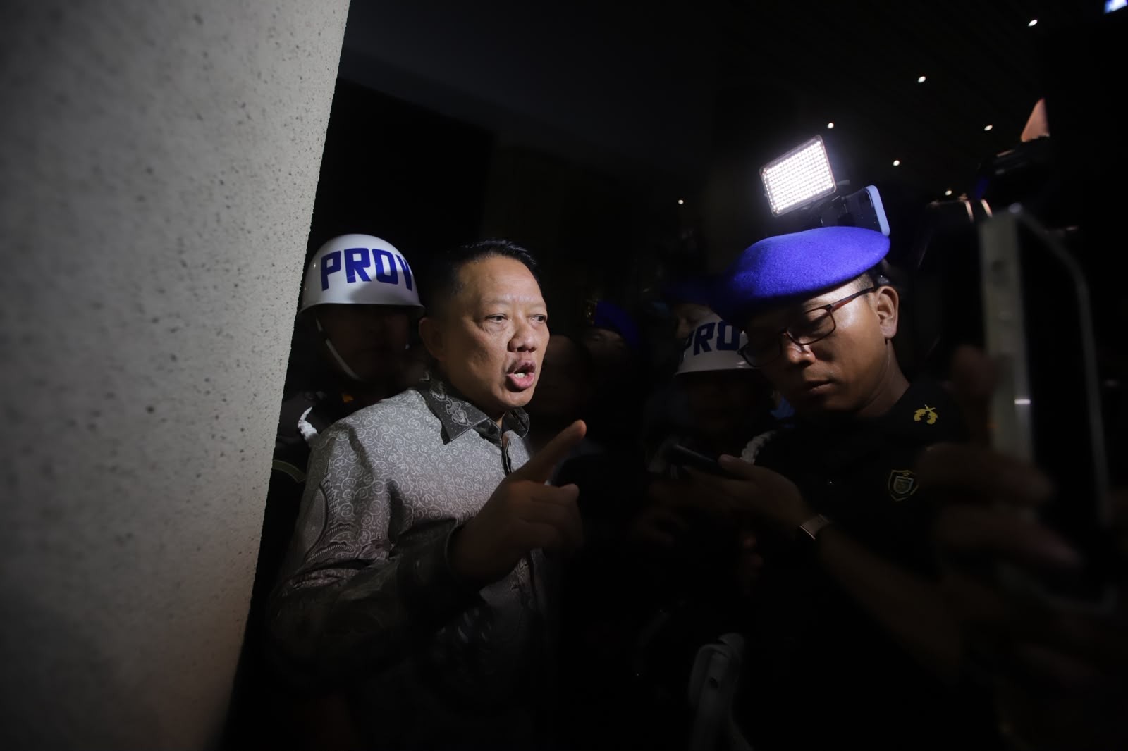Eks Jampidsus Febrie Adriansyah Dicopot Sementara dari Status Jaksa, Masih Terima Gaji