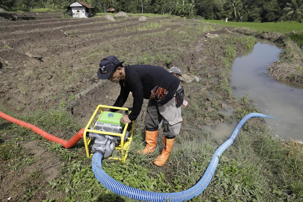 Kementan Siapkan 56.000 Pompa Air, Antisipasi Kekeringan Nasional