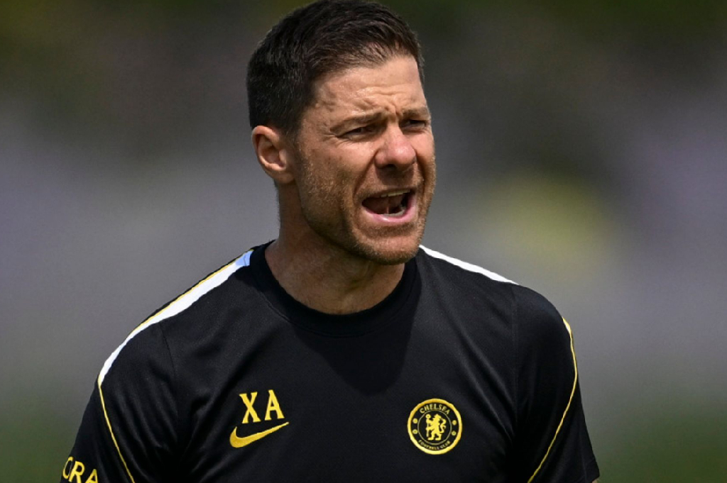 Chelsea Incar Eks MU Pengganti Cucurella, Xabi Alonso Minta Bek Real Madrid