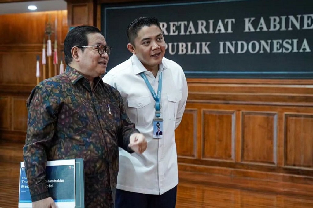 Gubernur Jakarta Pramono Datangi Kantor Seskab Teddy, Bahas Apa?