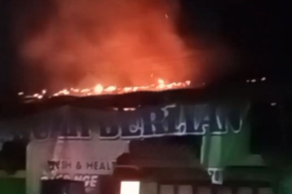 Kebakaran Pasar Ngemplak Tulungagung Hanguskan 5 Ruko, Kerugian Capai Rp70 Juta
