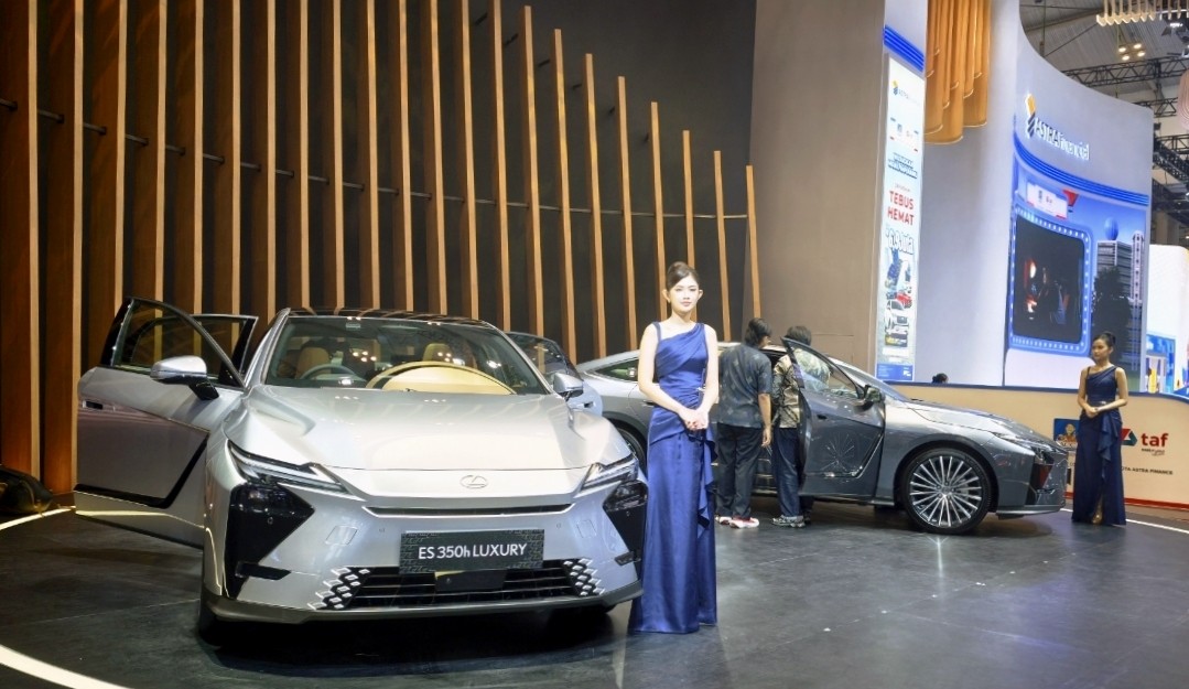Lexus Luncurkan Sedan Listrik Mewah Pertama Lexus ES di GIIAS 2026