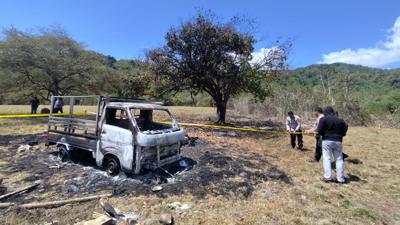 Bentrokan Warga akibat Sengketa Lahan di Manggarai Barat, Kendaraan Dibakar