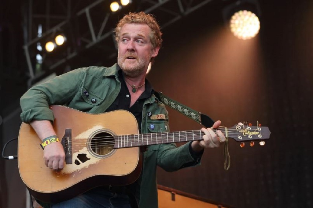 Glen Hansard, Musisi Peraih Oscar Meninggal karena Kecelakaan Motor