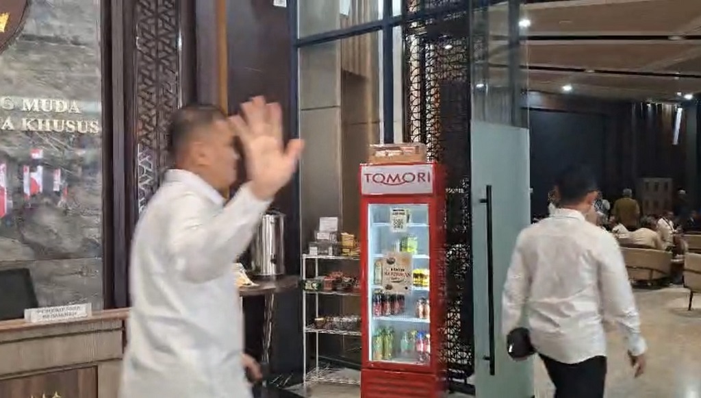 Kakortas Tipikor Polri Datangi Gedung Bundar Kejagung Temui Jampidsus, Ada Apa?