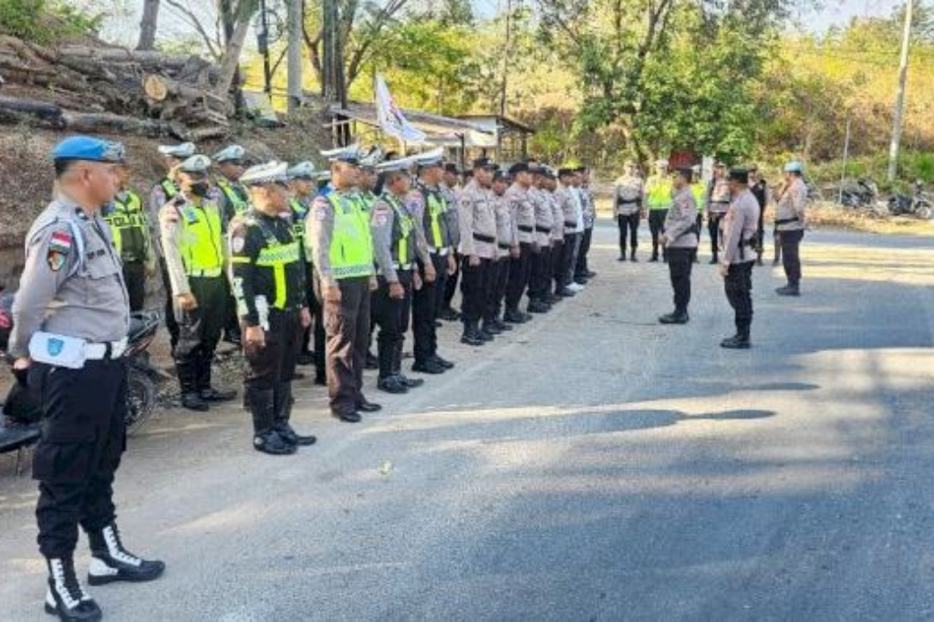 Jokowi Kunjungi Pantai Oesina Kupang, Ratusan Polisi dan TNI Disiagakan