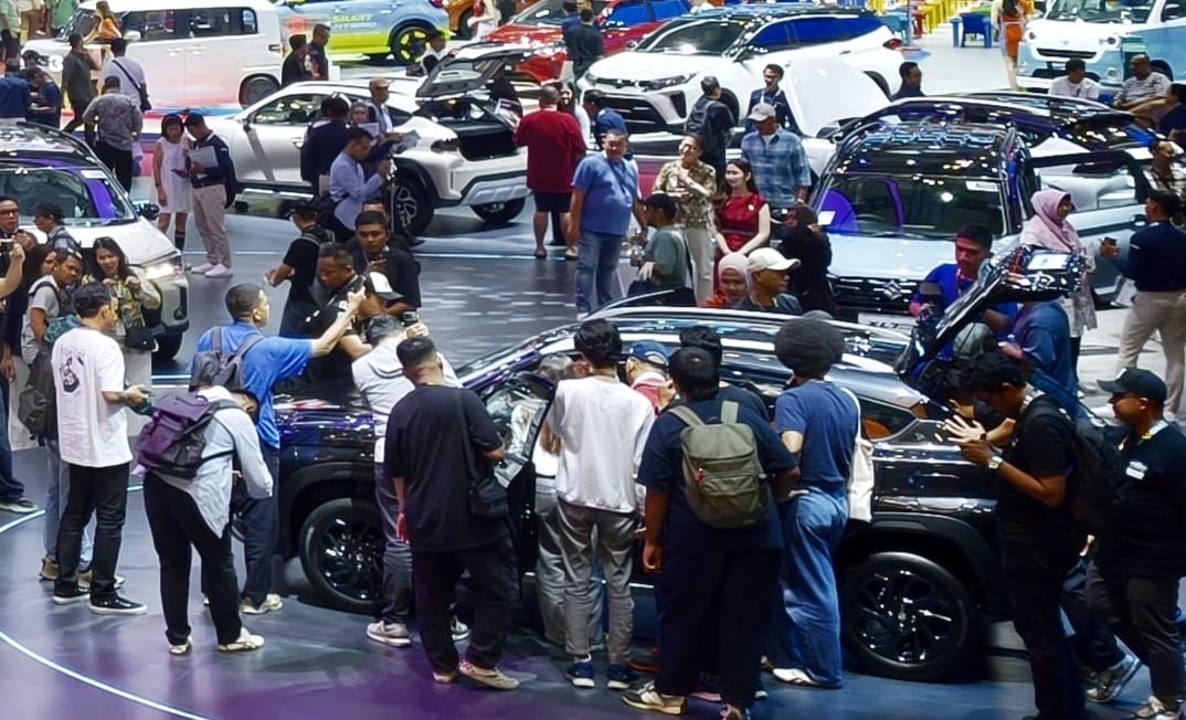 Serba-serbi GIIAS 2026: Guinness World Records Pecah Kompetisi Mekanik Terbesar di Dunia
