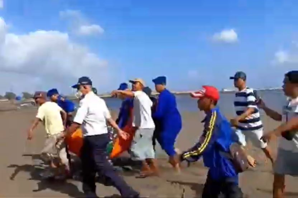 Nelayan Situbondo Hilang saat Melaut Ditemukan Meninggal, Tangis Keluarga Pecah