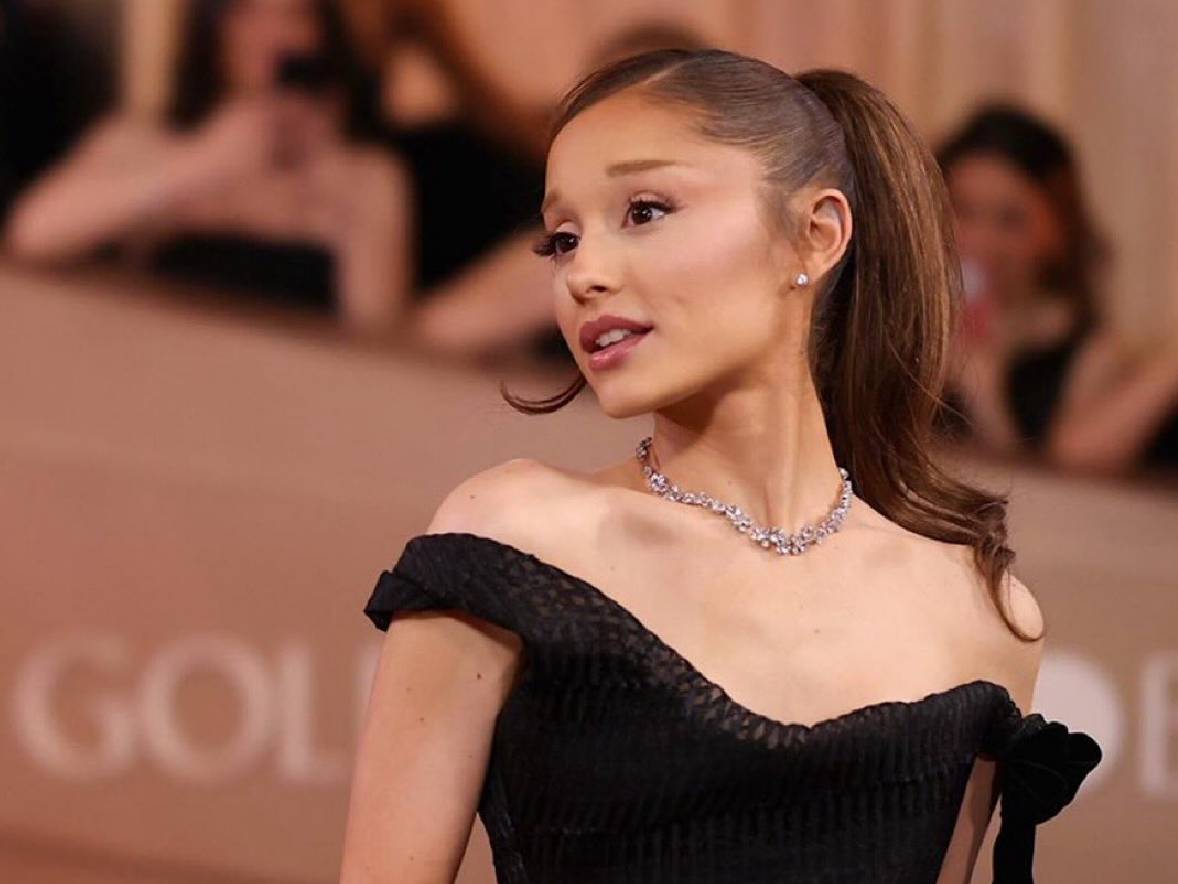 Alasan Ariana Grande Hiatus dari Dunia Hiburan Terungkap, Efek Badan Kurus Ekstrem?