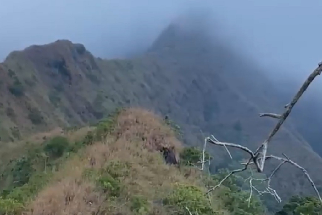 2 Pendaki Gunung Piramid Ditemukan Tewas di Jurang, Evakuasi Dilanjutkan Besok