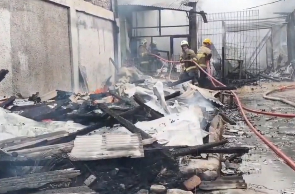 Terungkap! Motif Pria Bakar Rumah di Bandung Ternyata Kesal Dimarahi Orang Tua