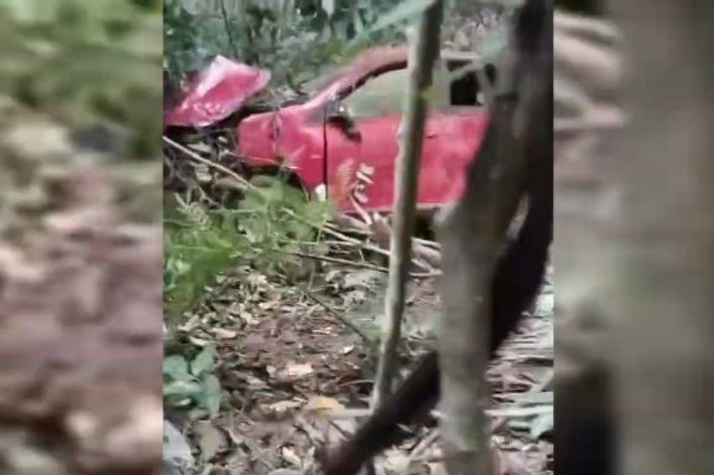 Kecelakaan Avanza Terjun Jurang 200 Meter di Poros Palopo-Toraja, 3 Orang Terluka