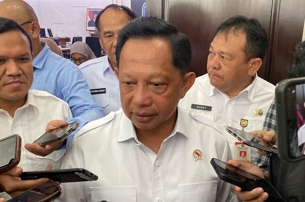 Mendagri Ungkap 79 Pemda Kesulitan Bayar Gaji ASN, Butuh Tambahan Dana