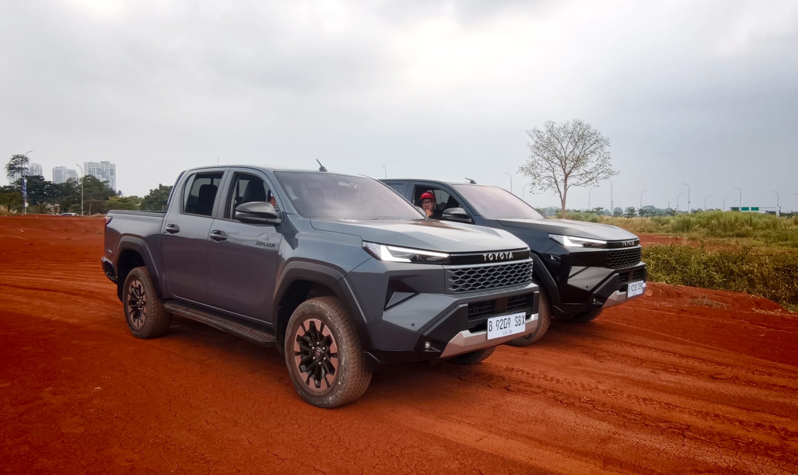 Melantai di GIIAS 2026, Intip Ketangguhan Toyota Hilux Terbaru di Medan Ekstrem
