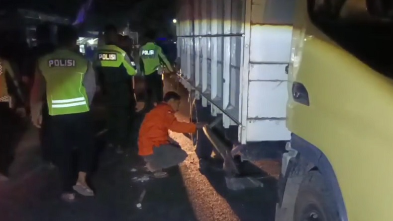 Minim Penerangan Jalan Diduga Picu Kecelakaan Maut di Jombang, Pemotor Tewas Terlindas Truk