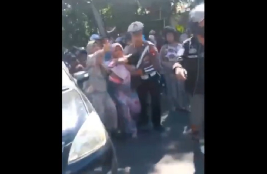 Mobil Perwira Polisi Tabrak Motor di Bone, Balita 4 Tahun Tewas Ibu Luka-Luka