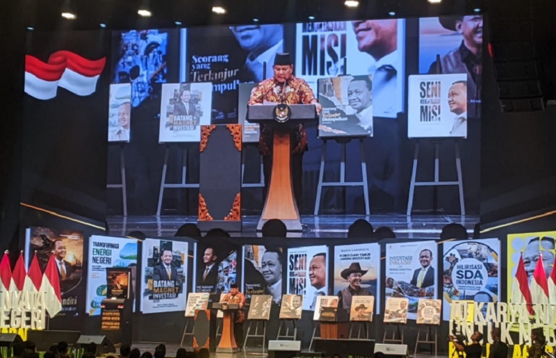 Prabowo Hadiri Peluncuran Buku Bahlil: Saya Juga Alumni Partai Golkar