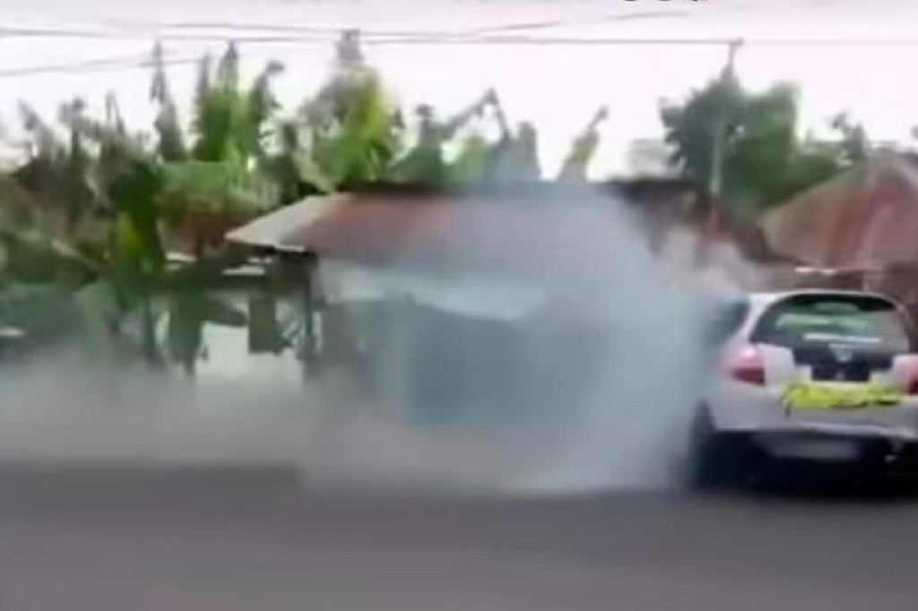 Ngeri! Kecelakaan Maut Drag Race Kotamobagu, Mobil Balap Tabrak Belasan Penonton