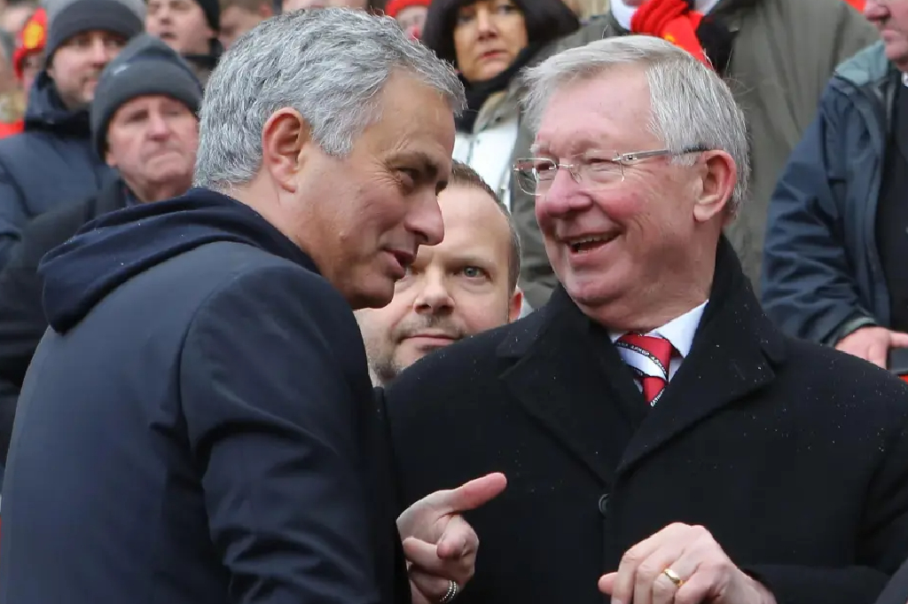 Jose Mourinho Sempat Sepakat Gantikan Sir Alex Ferguson di MU sebelum David Moyes Datang