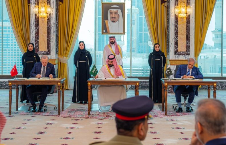 Muncul 'NATO' Baru di Timur Tengah? Ini Isi Pakta Pertahanan Makkah