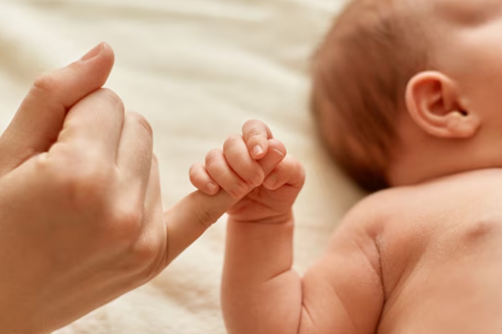 BPS Ungkap Akta Kelahiran Bisa Telat 5 Tahun, Ortu Baru Urus saat Anak Mau Sekolah