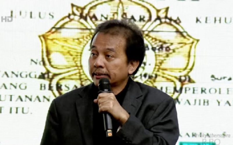 Roy Suryo Soroti Kesamaan Legalisasi Ijazah Jokowi 2005 dan 2010: Legalisir Ada Waktunya!