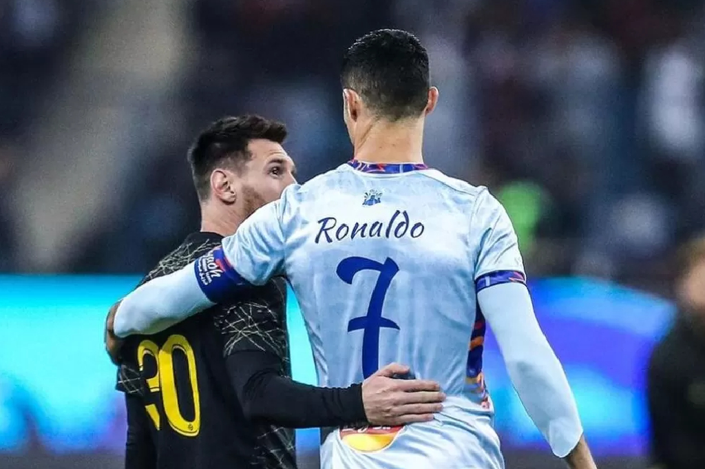 Cristiano Ronaldo Kirim Ucapan Duka untuk Lionel Messi