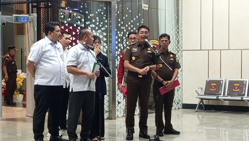 Kejagung Tetapkan 2 ASN Ditjen Pajak Tersangka Praktik Curang di PT Toba Pulp Lestari