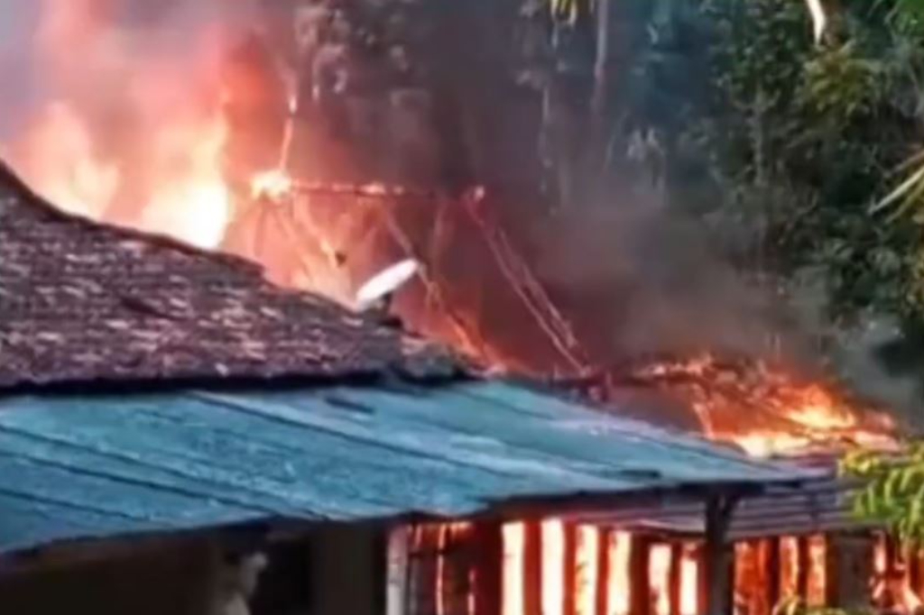Anak Buang Puntung Rokok Picu Kebakaran Rumah, Ibu Tewas Terjebak Api di Grobogan