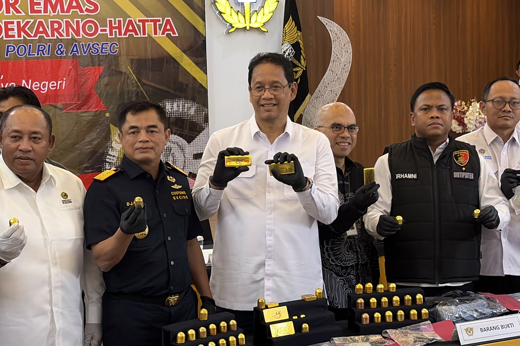 Bea Cukai Gagalkan Ekspor 23,7 Kg Emas Ilegal di Soetta, Ada yang Disembunyikan di Kemaluan